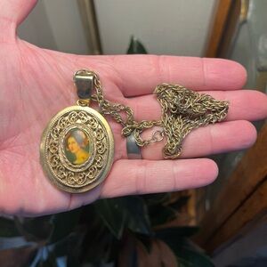 Vintage Gold Tone Locket Necklace Portrait of Victorian Lady